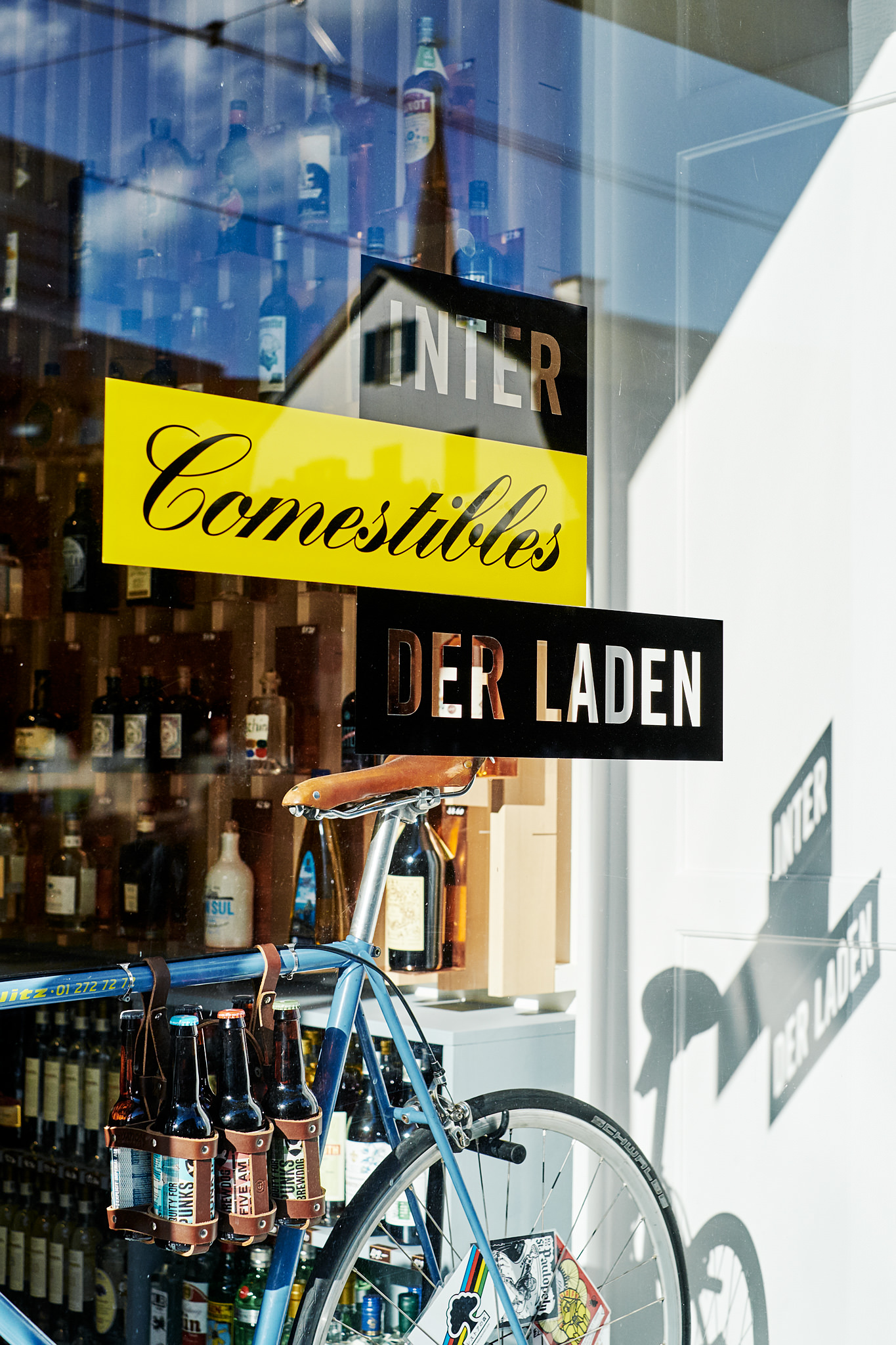 Intercomestibles Beer + drinks Shop, Zurich  I  Interior by Refurnished  /  Roland Jaggi + Friedrich Wilhelm Graf